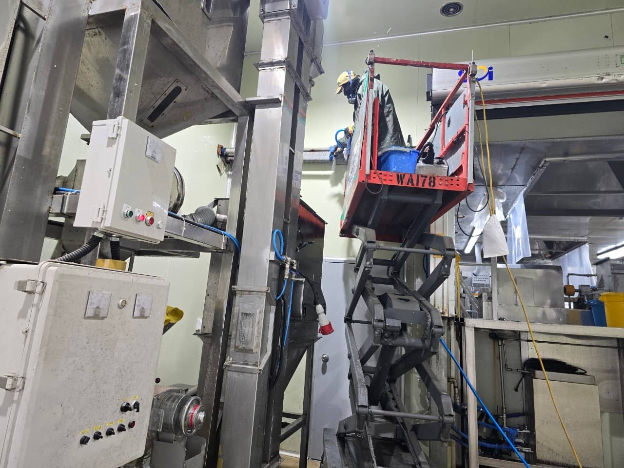 식품공장곰팡이작업5